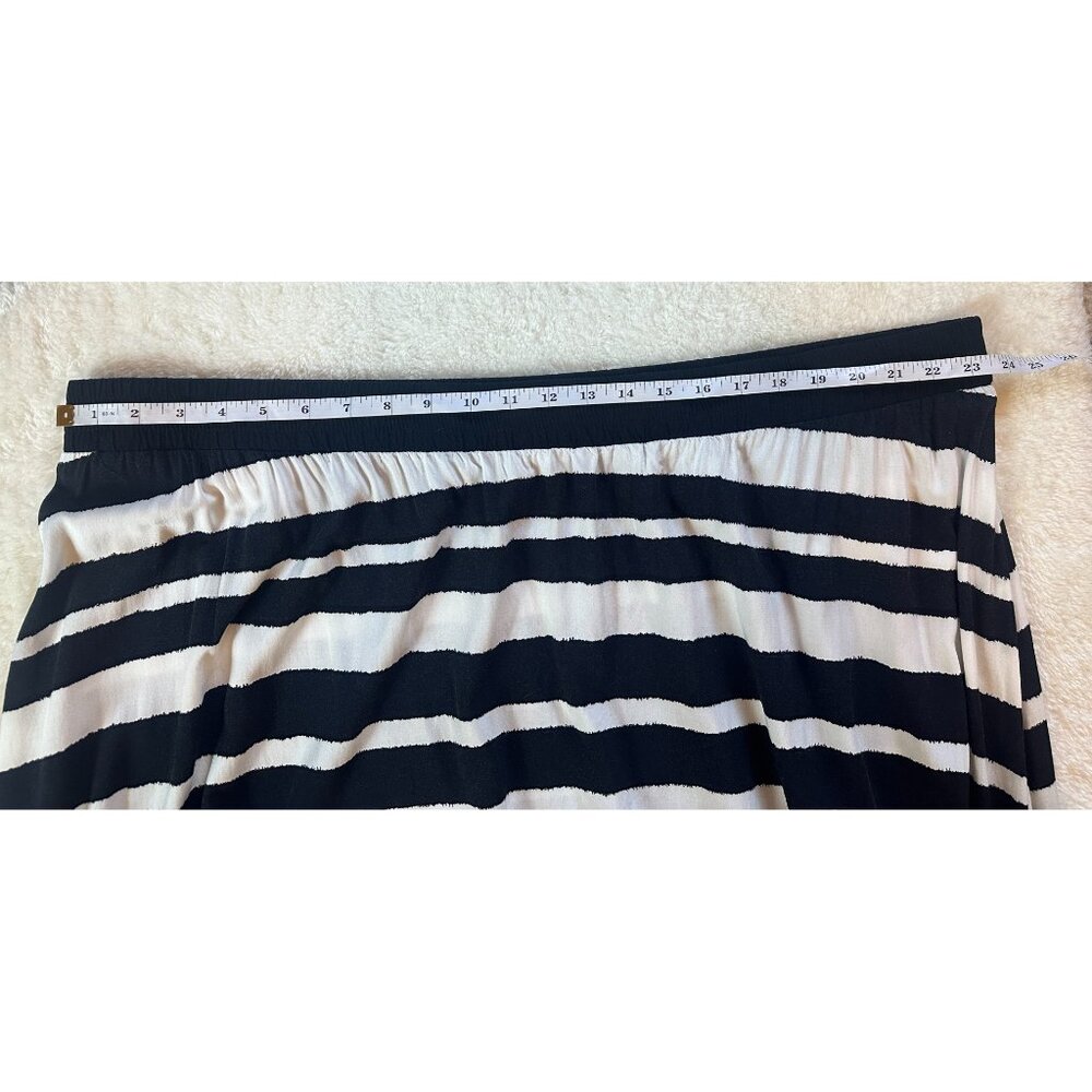 Ava & Viv 3X Striped Midi Skirt Black White Flowy Pull On Plus Size NWOT - Picture 4 of 11